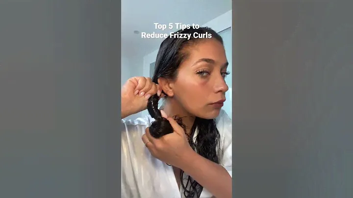 5 tips for no more frizz! What do you guys think? 🫶🏽 #curlyhair #curlygirl #frizzfreehair