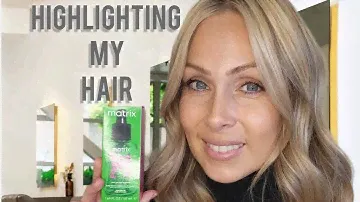 How I HIGHLIGHT my hair/NEW Matrix Food for Soft #hairstyle #hairstylist #haircolor #blonde