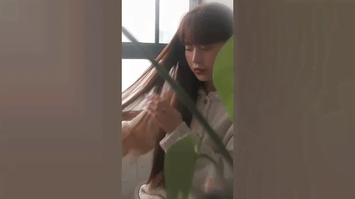 CẢM NHẬN MÁI TÓC MỀM MƯỢT TỪ CÁC SẢN PHẨM UNOVE CỦA Dr.FORHAIR
